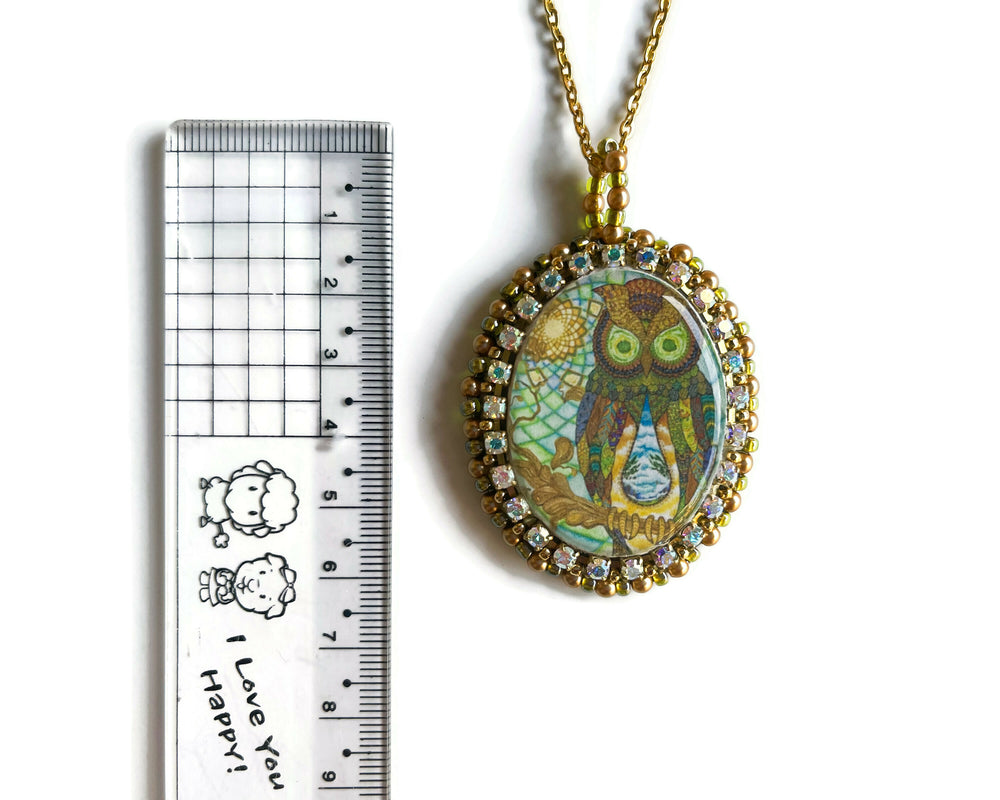 Abstract Resin Owl Beaded Cabochon Pendant Necklace