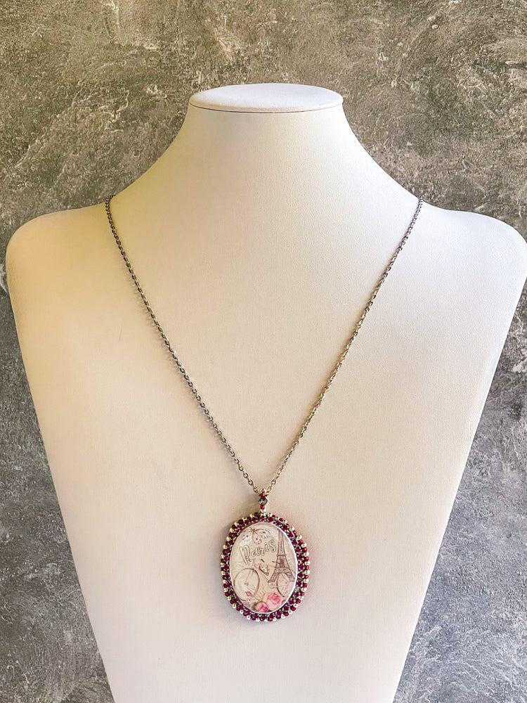 
            
                Load image into Gallery viewer, Paris Beaded Pendant Necklace
            
        