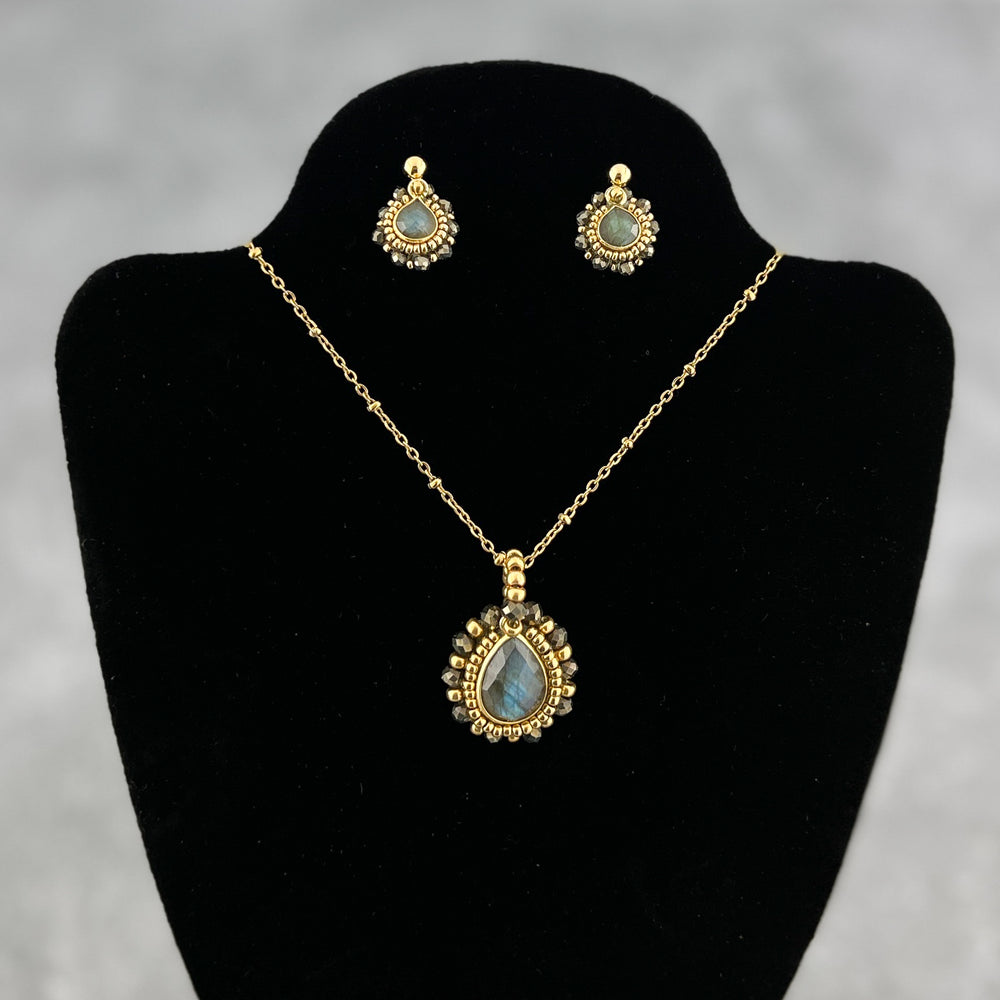 Fabulous Labradorite Faceted Gemstone Necklace and Earrings Set