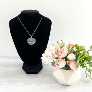 
            
                Load image into Gallery viewer, Heart and Flowers Necklace
            
        