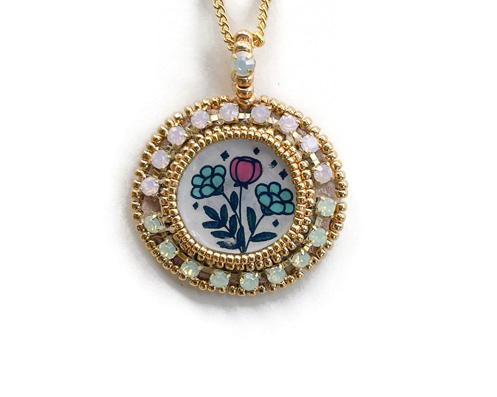 
            
                Load image into Gallery viewer, Flowers Are Blooming Beaded Pendant Necklace
            
        